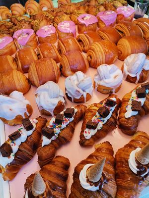 vegan pastry specials at Hey Plant Bae in Edinburgh