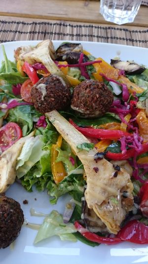 falafel salad at Monkey in Chamonix-mont-blanc