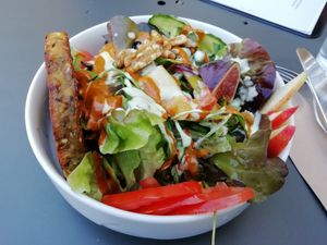 Buddha Bowl at Ich Bin So Frey in Landau