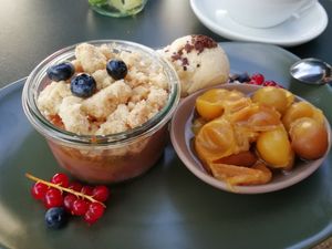 Pflaumen-Streusel und Mirabellen at Ich Bin So Frey in Landau