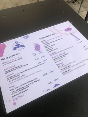 Drinks  at Ich Bin So Frey in Landau