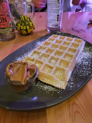 Belgische Waffel mit Spekulatius Creme at Ich Bin So Frey in Landau