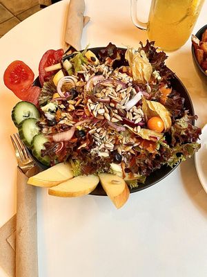   at Ich Bin So Frey in Landau