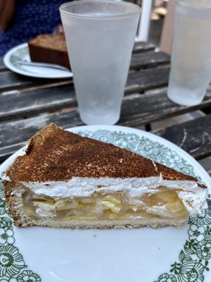 schwedische Apfeltorte und Gewürzkuchen  at Ich Bin So Frey in Landau