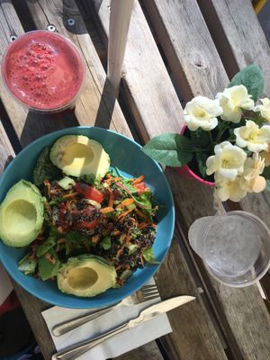Amazing avocado salad and purple smile juice  at Green Smile in Stockholm