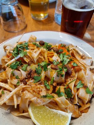 Pad thai 🤤 at La Face B in Lille
