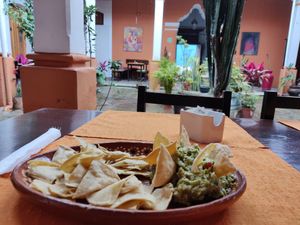 Vegan guacamole at Le Campane in Oaxaca