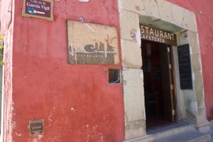 Front door at Le Campane in Oaxaca