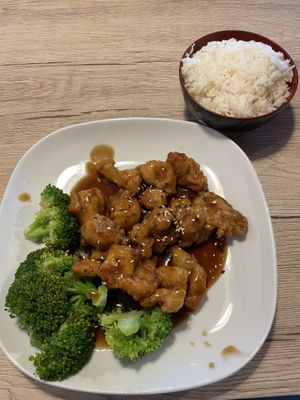 Sesame chicken   at Veggie Village in Phoenix
