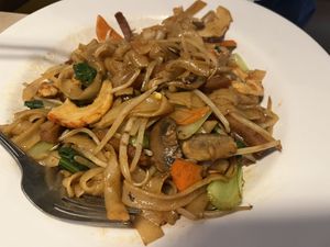 Flat rice noodles with vegan ham and vegan shrimpp  at Veggie Village in Phoenix