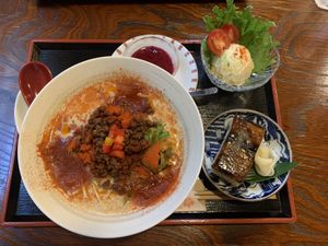 ナスで作られた推し寿司が最高！  at Vegan Ramen Towzen in Kyoto