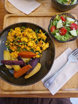  at Coco&Co in Vientiane