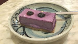 Blueberry raw cheesecake at Coco&Co in Vientiane