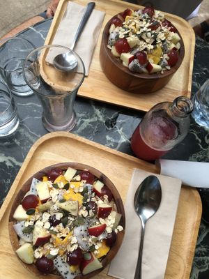 Mango&banana smoothie bowl (45k) and mulberry kombucha   at Coco&Co in Vientiane