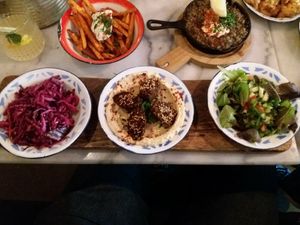 Hummus with Falafel at Hummus in Delft