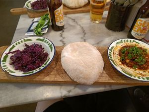 Pita Hachoua at Hummus in Delft