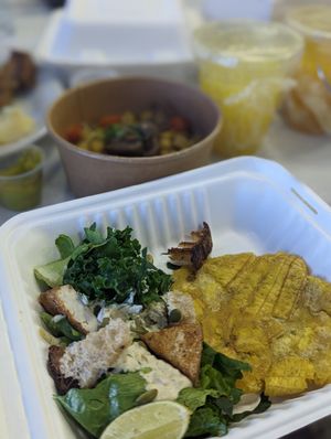 La ensalada muy deliciosa - great choice at Cardamomo in Bogota