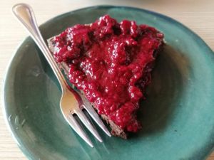 Postre de chocolate con mora at Cardamomo in Bogota