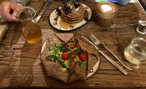 Vegan gommage and pancakes at Hommage in Cologne