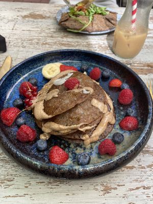 Buckwheat pancakes with fruit and almond butter :) at Hommage in Cologne