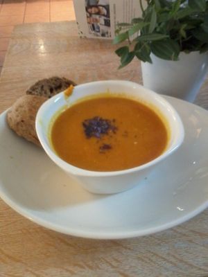 Red lentil soup at Dean & David - Schellingstr in Munich