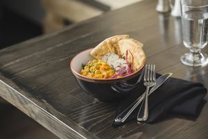 Come taste our Cari Coco Kale bowl at Restaurant L'Odika in Drummondville