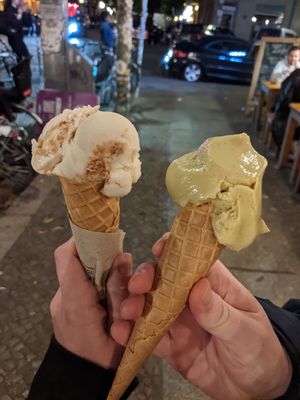 Apricot cheesecake and pistachio at Balaram Eis in Berlin