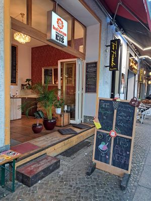  at Balaram Eis in Berlin