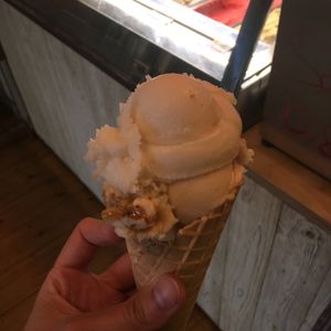 Almond and almond flavors  at Balaram Eis in Berlin