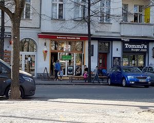 Exterior of location, view from Boxhagener Platz at Balaram Eis in Berlin