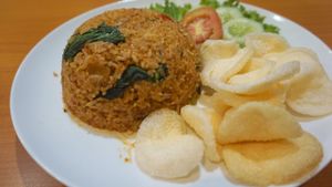 Tomato Fried Rice at Grassland Vegetarian Restaurant in Jakarta