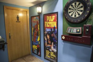 Lavabos, zona años 60 at La Pifia in Lleida