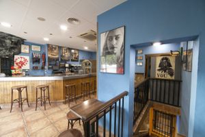 Planta superior, barra at La Pifia in Lleida