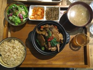 set meal with mushroom dish at Flourish 元禾食堂 - Yuán Hé ShíTáng in Taipei