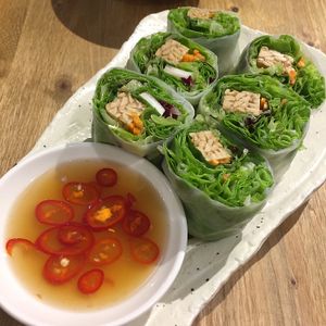 tempeh rolls  at Flourish 元禾食堂 - Yuán Hé ShíTáng in Taipei