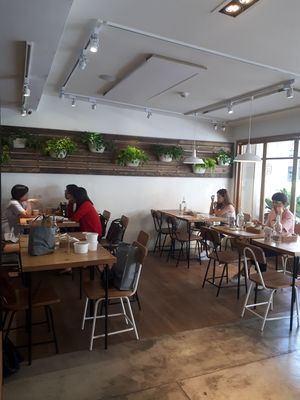 Inside at Flourish 元禾食堂 - Yuán Hé ShíTáng in Taipei