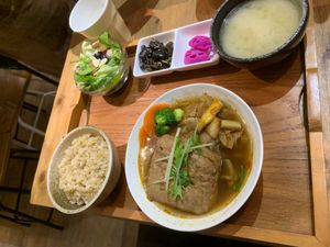 Stinky tofu set  at Flourish 元禾食堂 - Yuán Hé ShíTáng in Taipei