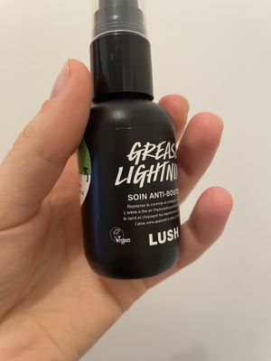 Vegan 🌱   at LUSH - Saint-Lazare in Paris