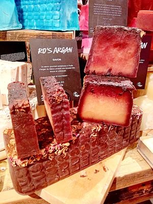  at LUSH - Saint-Lazare in Paris