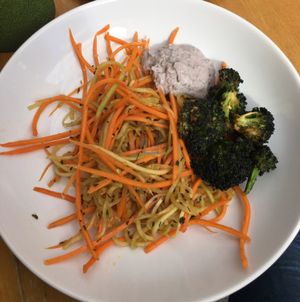 raw pasta with broccoli and cashew dip at AkoRepa in Presov