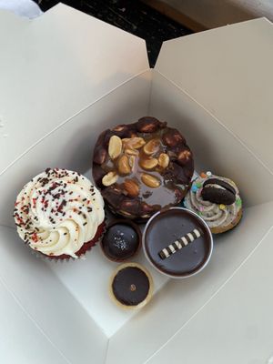 Can’t wait for this  at Sinners & Saints Desserts in Venice