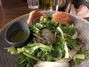 V plain salad at Zizzi - Roxburgh Court in Edinburgh