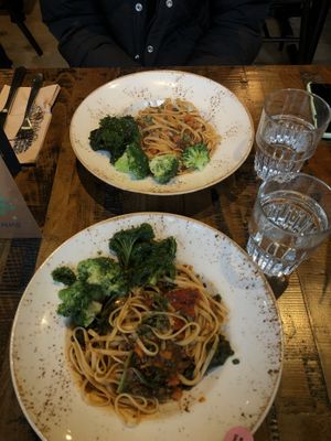 Vegan lentil linguine ragu, really good:) also ordered a side of kale and broccoli  at Zizzi in Leamington Spa