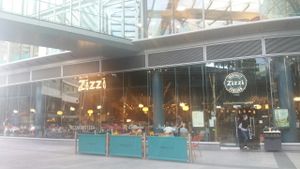 Outside at Zizzi - Victoria in South West London