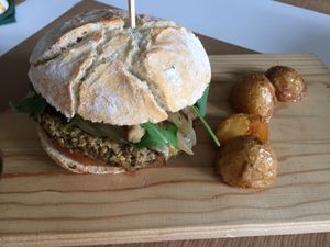vegan burger with perfect oven potatoes.  at Vegano Azul  in Suances