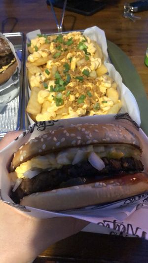 Cheeseburger Vegan  at We Can Veg It in Campinas