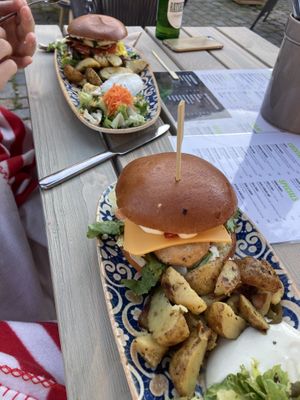 Mexican & Halloumi Burger  at Alex Kitchen in Husum