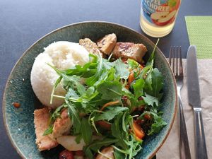 Vegetable wok with Planted chicken and rice at Alex Kitchen in Husum