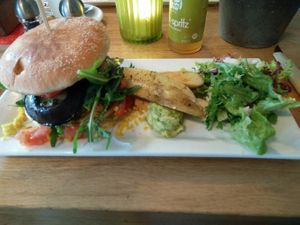 Veganer burger at Alex Kitchen in Husum