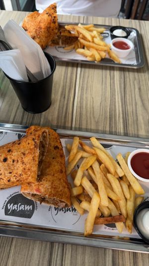 The Antakya Usulü Döner menu  at Yasam Vegan Kafe in Izmir